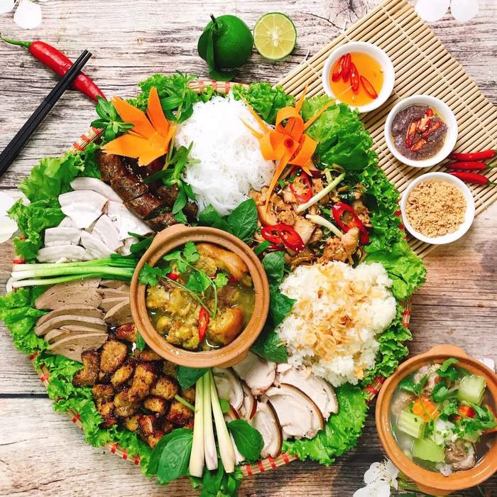 Đặc sản lợn cắp nách Lai Châu được nhiều tín đồ ẩm thực say mê.