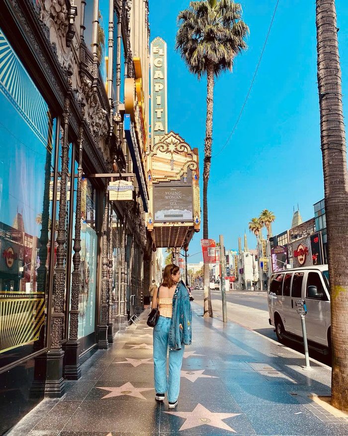 Bạn có thể dễ dàng di chuyển đến đại lộ Danh Vọng Mỹ 