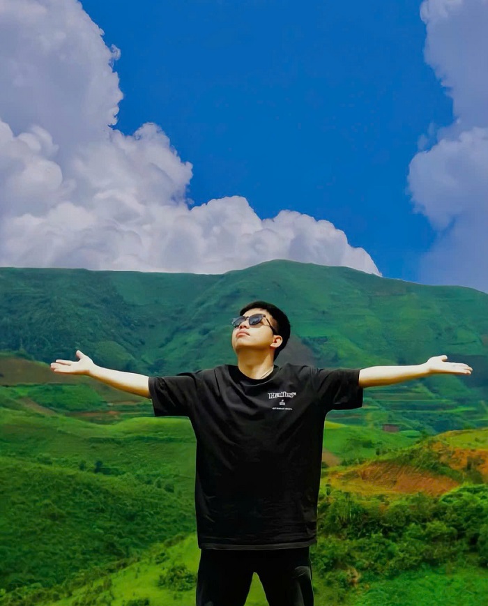 Đèo Pha Đin Điện Biên nằm trên Quốc lộ 6, giáp ranh giữa Điện Biên và Sơn La