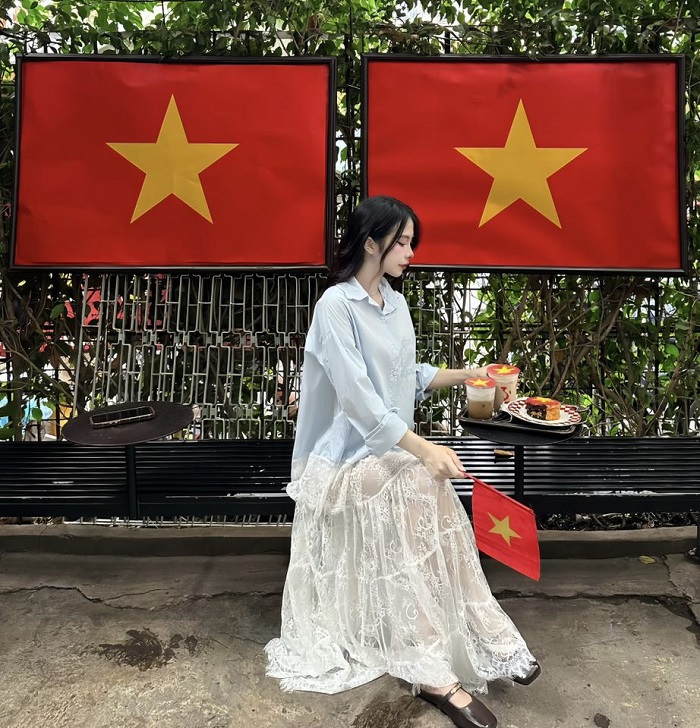 Địa điểm check in 30/4 ở TP Hồ Chí Minh khác trang trí sắc đỏ ngập tràn khắp nơi