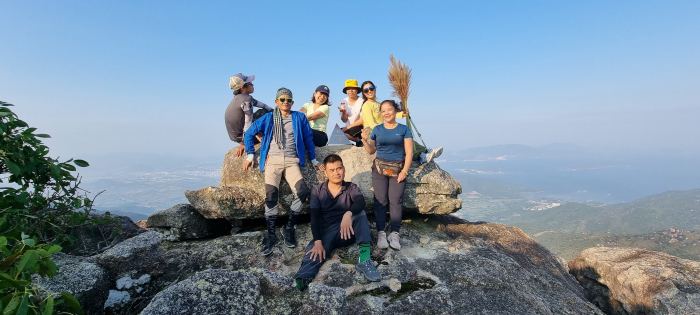 đỉnh Puxailaileng Nghệ An