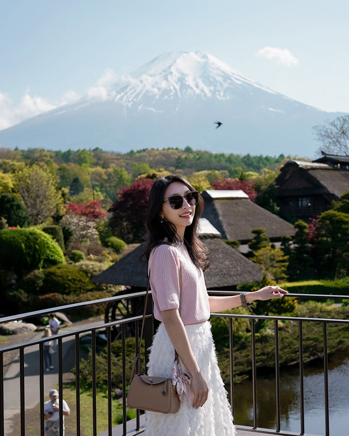 Khám phá kiến trúc cổ xưa của khu làng cổ Oshino Hakkai Nhật Bản