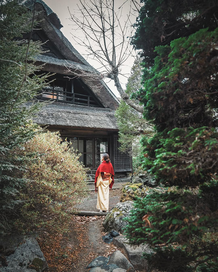 Khám phá khu làng cổ Oshino Hakkai Nhật Bản bằng ô tô