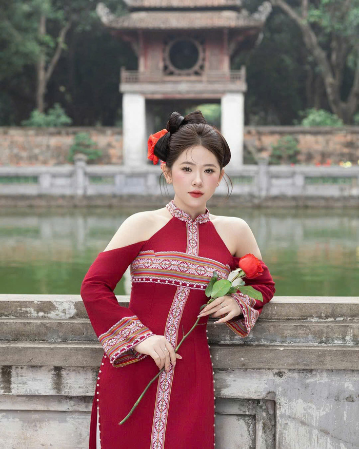 Kinh nghiệm đi nhà tù Hỏa Lò Hà Nội - Địa điểm du lịch gần nhà tù Hỏa Lò