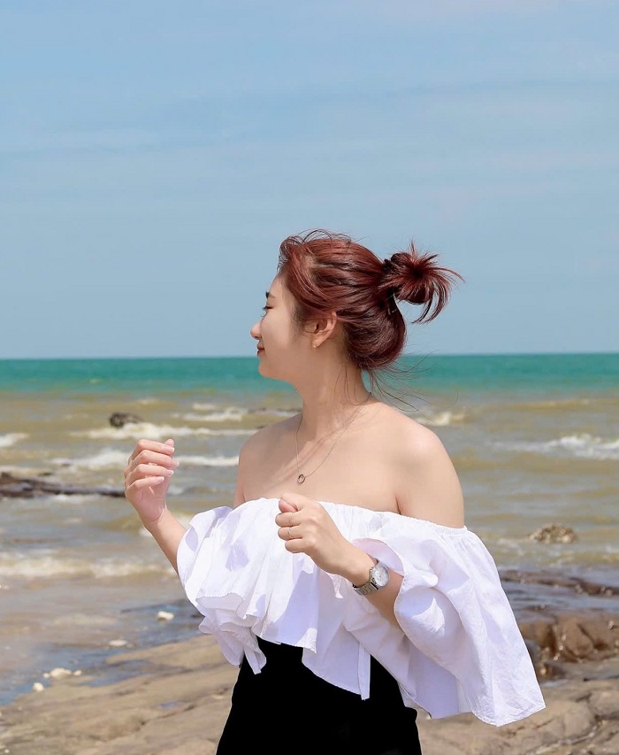 Biển Trà Cổ hoang sơ, gần với Mũi Sa Vĩ Quảng Ninh