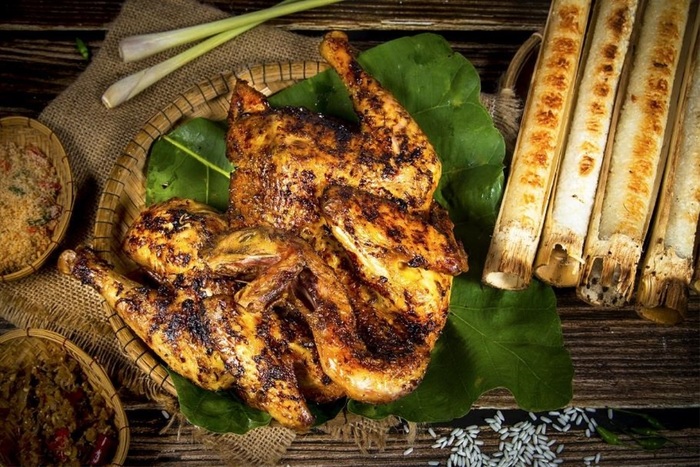 Ghé thăm tượng đài chiến thắng Buôn Ma Thuột - Thưởng thức đặc sản