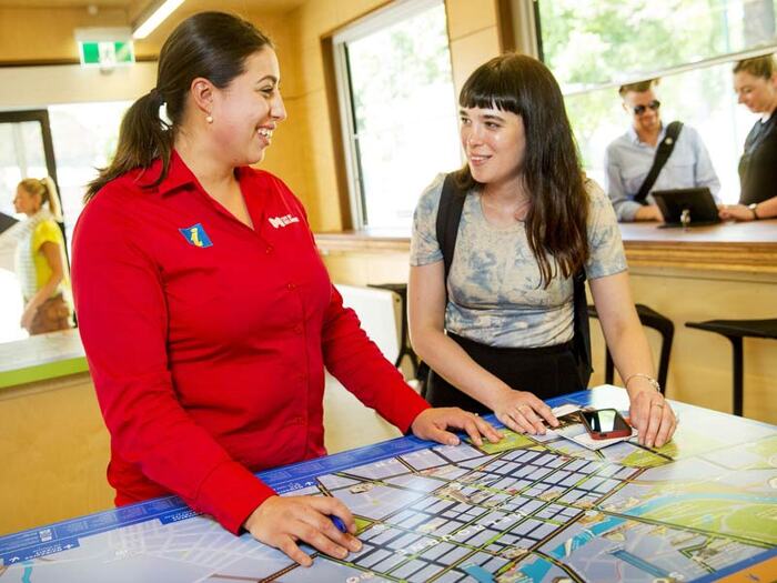 Trung tâm hỗ trợ du khách ở vườn thực vật Fitzroy Úc 