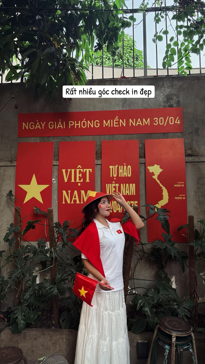 Check in không ngừng tại quán cà phê trang trí 30 tháng 4 ở Sài Gòn