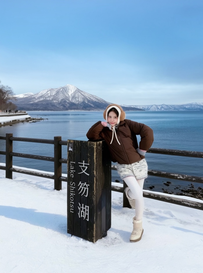 Đây cũng là nơi nổi tiếng với các cánh đồng hoa ở vùng Furano hay những góc phố cổ lãng mạn tại Otaru