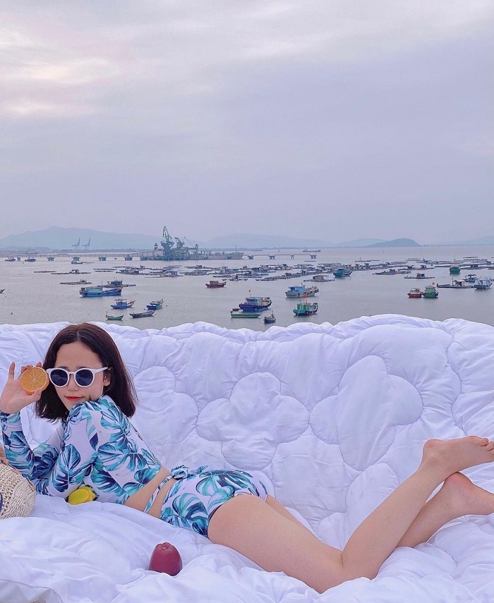 Đảo Nghi Sơn Thanh Hóa cách Hà Nội hơn 220km, nhờ có đường cao tốc nên di chuyển nhanh