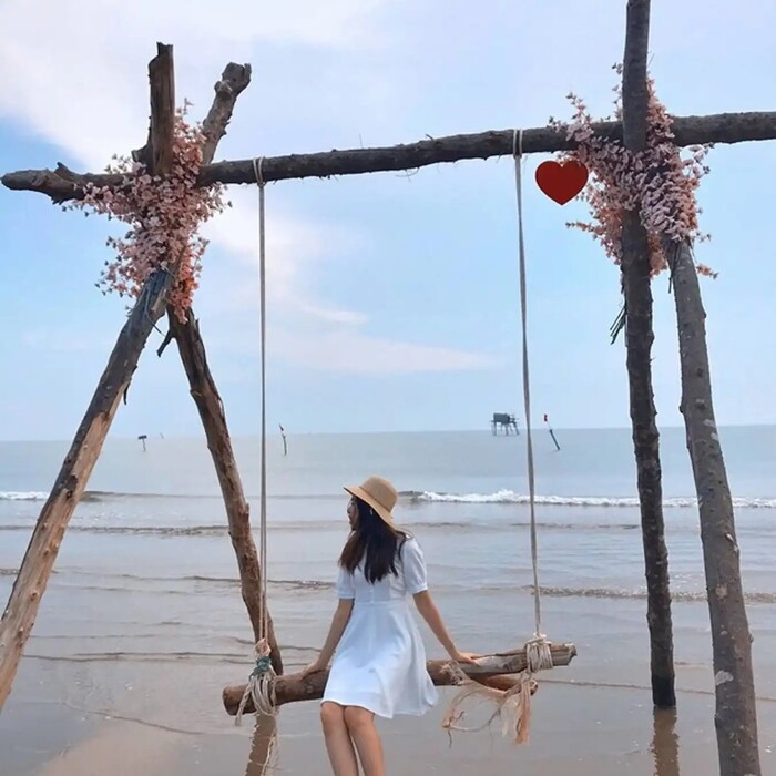 du lịch Thái Bình vui chơi ở biển Cồn Đen