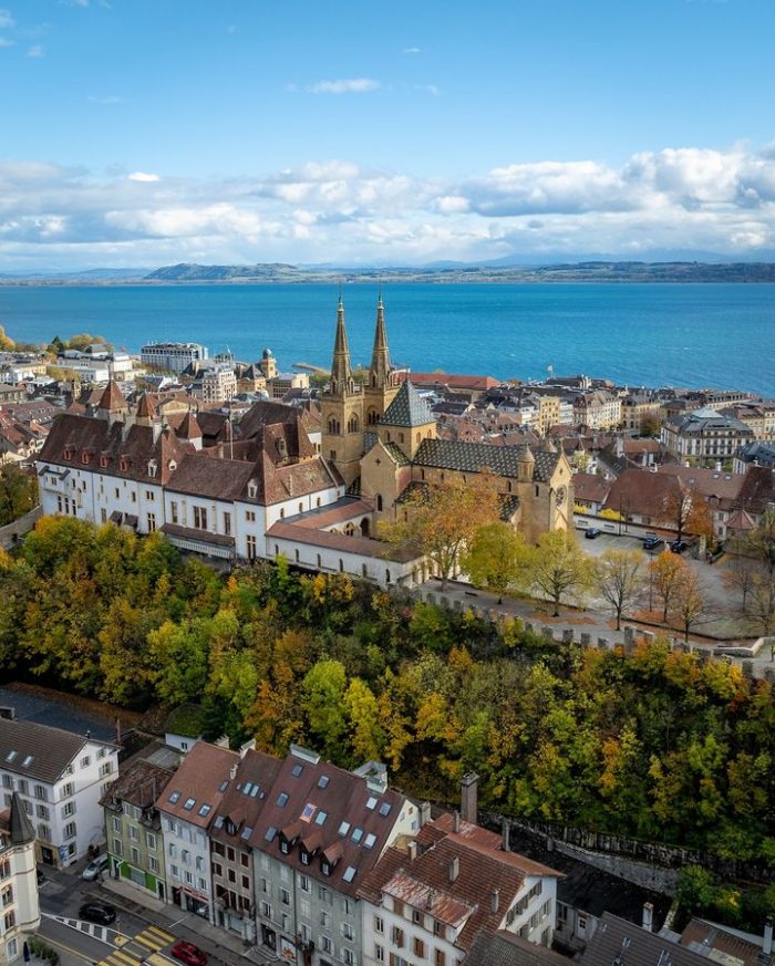 Hồ Ngọc Hà du lịch Thuỵ Sĩ 