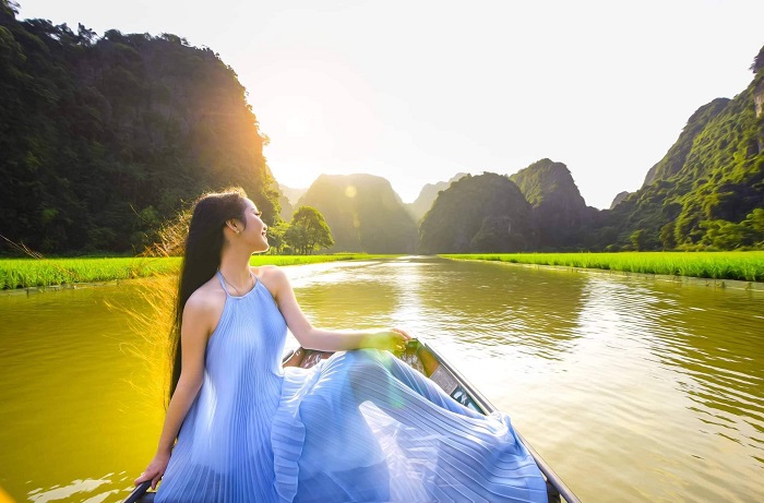 Ninh Bình tháng 6 có gì? Ngao du Ninh Bình với mùa lúa chín