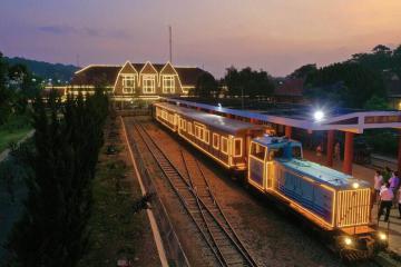 Giá vé tàu cổ Đà Lạt ưu đãi dịp Tuần lễ Vàng du lịch