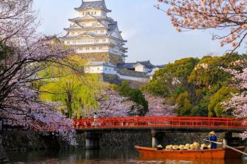 Lạc vào miền cổ tích giữa khung cảnh như tranh của những lâu đài đẹp nhất châu Á