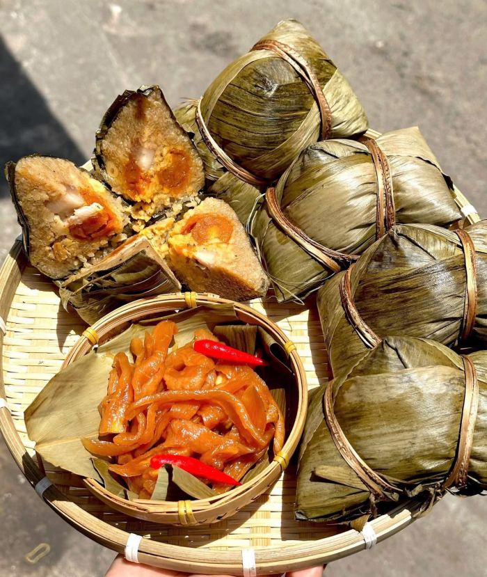 món ăn Tết Đoan ngọ ở Việt Nam bánh ú bá trạng