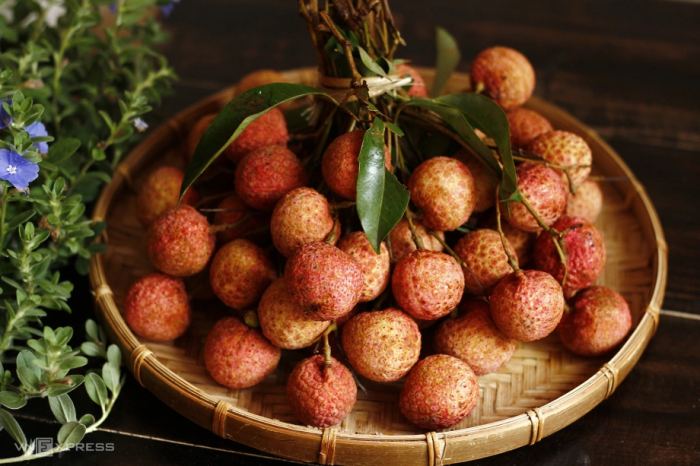  món ăn Tết Đoan ngọ ở Việt Nam vải