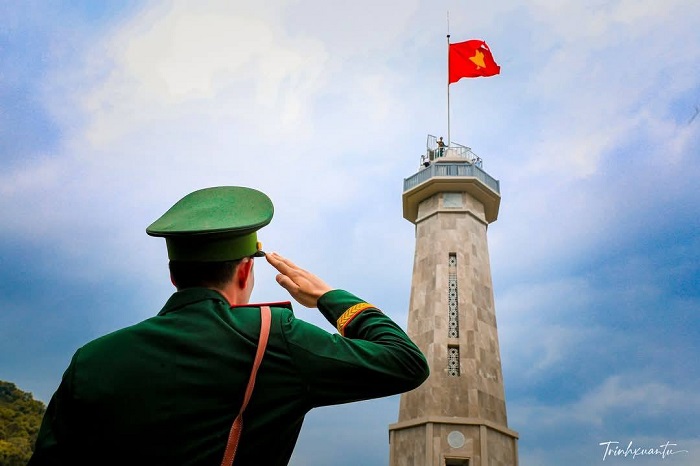 Bạn có thể tới Cột cờ A Pa Chải Điện Biên bằng bất kỳ phương tiện nào