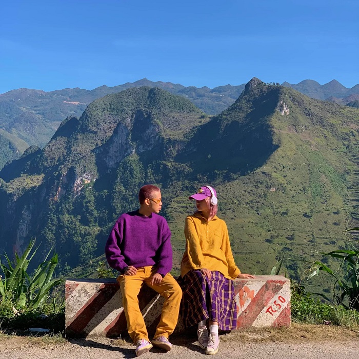 Bạn có thể tới làng Lũng Cẩm Hà Giang bằng bất kỳ phương tiện nào