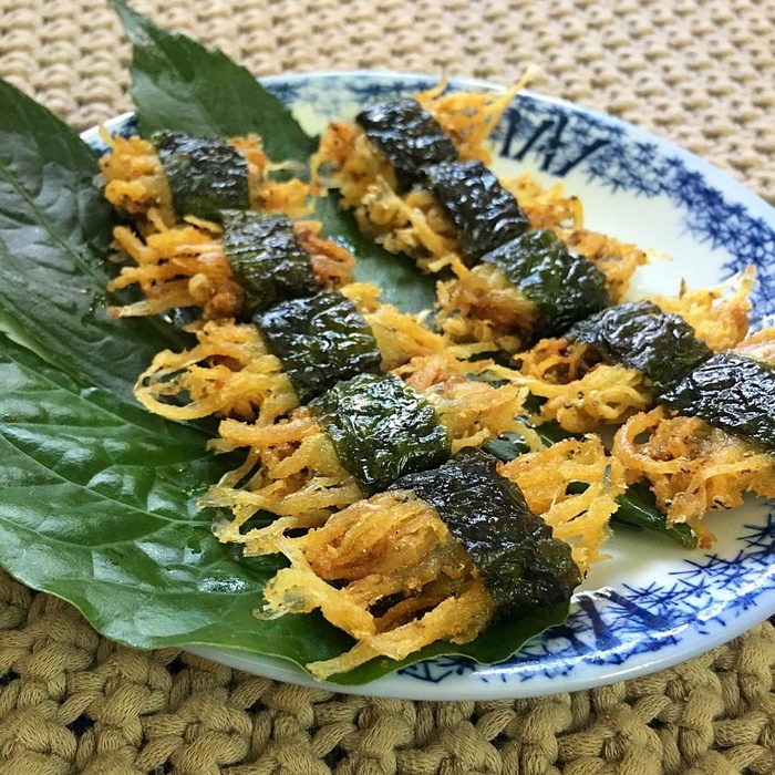 Cá ngần sông Đà Hoà Bình là đặc sản độc đáo của địa phương. 