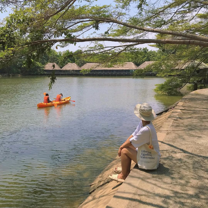 Bạn nên cân nhắc về thời điểm du lịch bởi Bình Dương có rất nhiều điểm đến ngoài trời