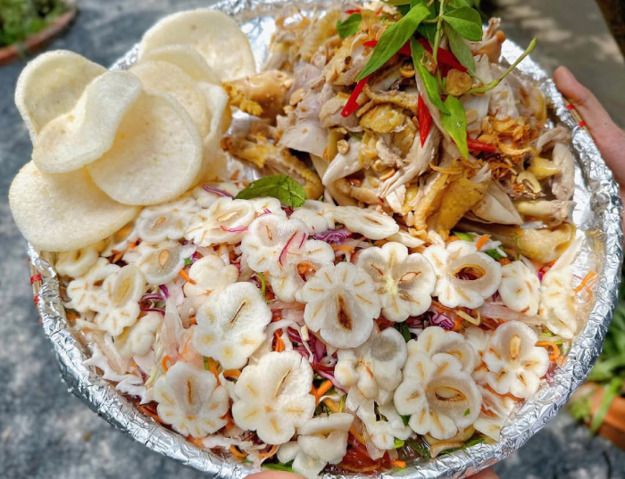 Gỏi gà măng cụt chua ngọt rất được yêu thích