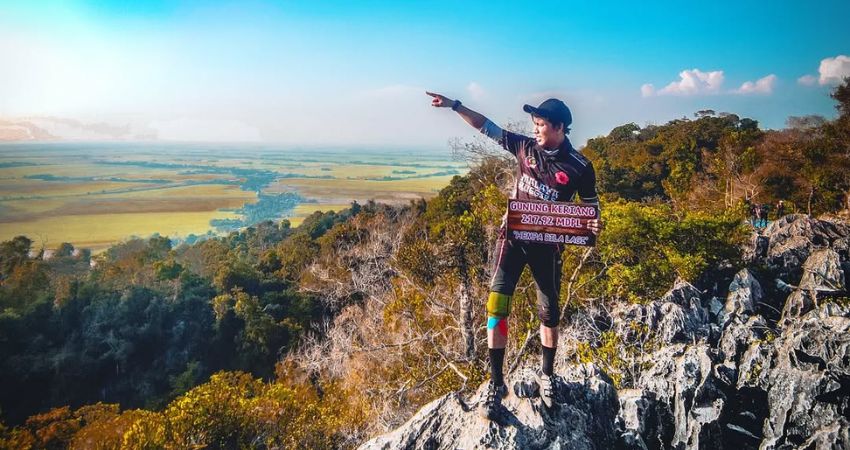 Du khách nên mang theo ô nhỏ hoặc nón khi di chuyển ngoài trời tại Bukit Mertajam Malaysia