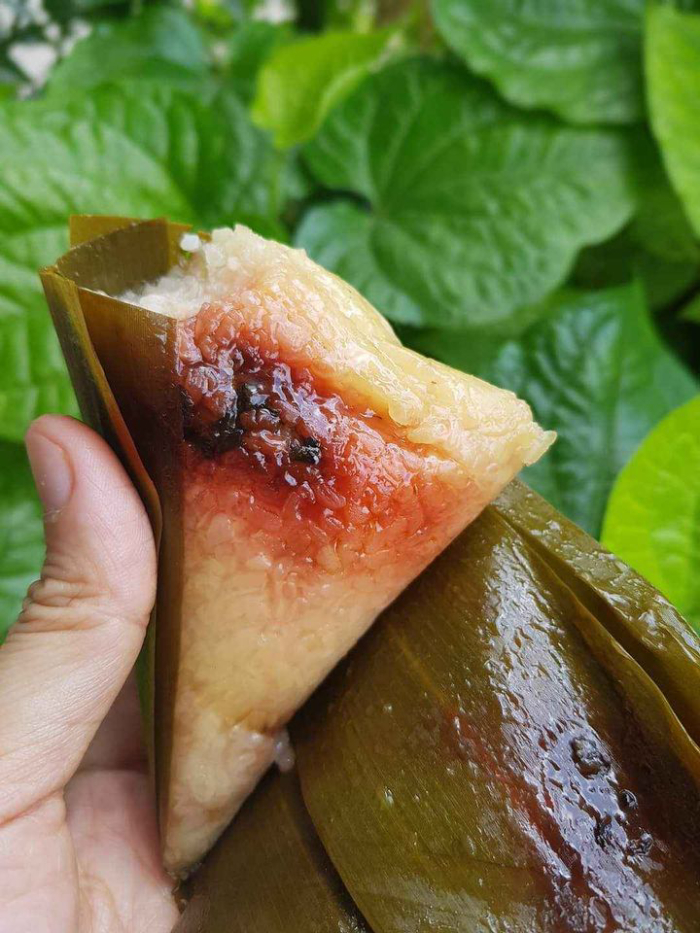 Món bánh hình chóp không có nhân