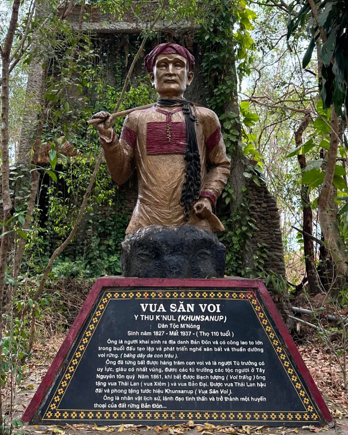 Mộ vua Voi là điểm đến linh thiêng đậm dấu ấn Tây Nguyên