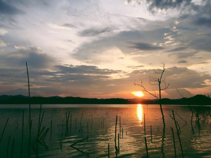 Hồ Ea Snô rộng lớn và thanh bình