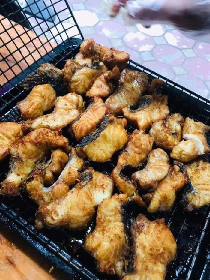 Món cá lăng ngọt thịt được đánh bắt tự nhiên tại Tây Nguyên rất dễ chế biến