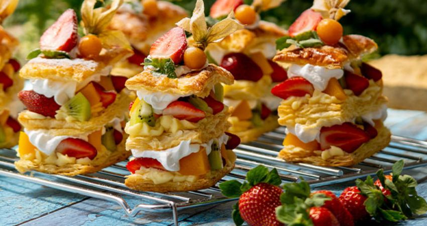 Các món tráng miệng từ dâu tây - cẩm nang du lịch Tanah Rata Malaysia