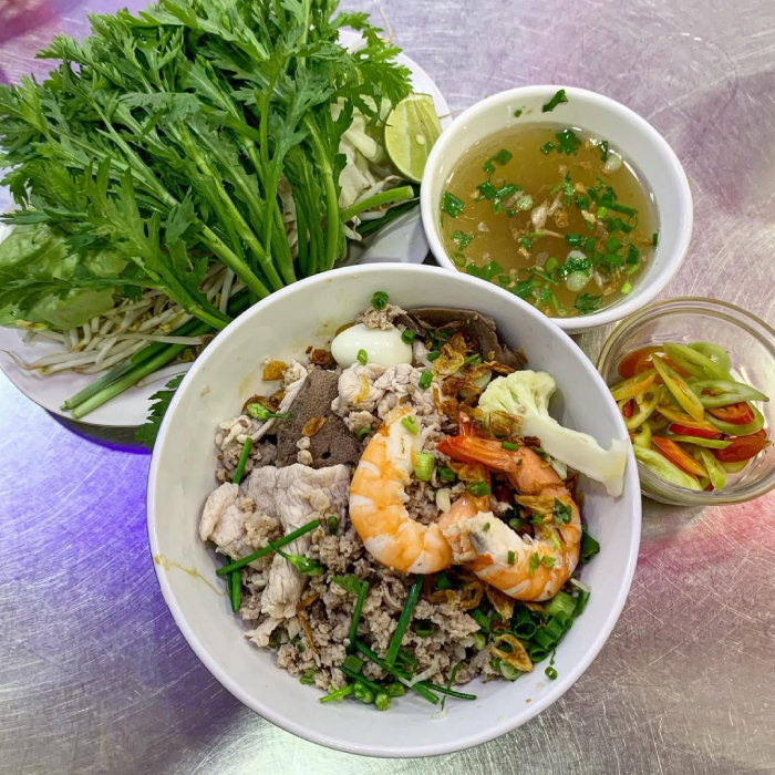 Hủ tiếu là món ăn có nhiều sự biến tấu nhất