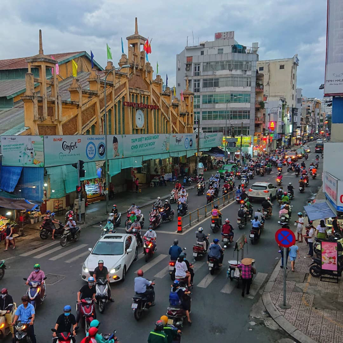 Chợ Tân Định chưa từng hết tấp nập
