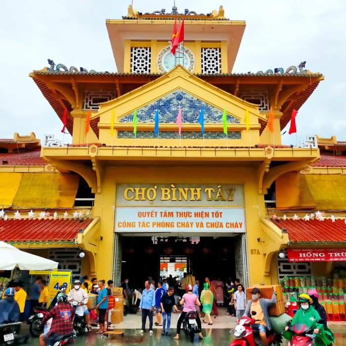 Chợ Lớn cổ kính với nét đặc trưng của người Hoa