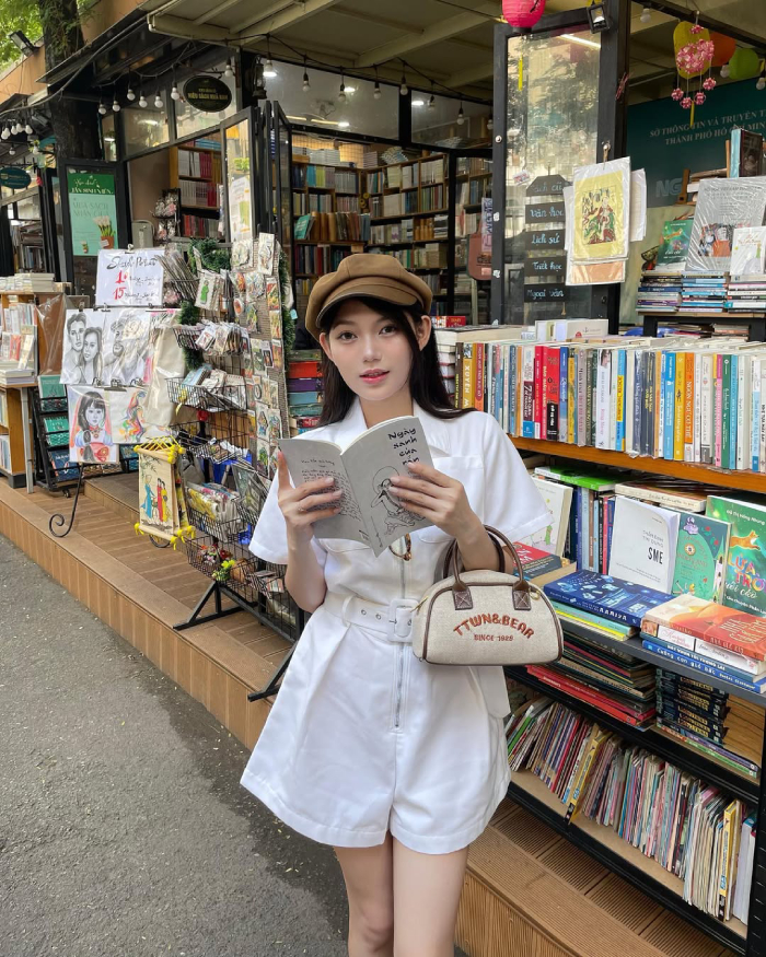 Dạo bộ tại đường sách cũng là trái nghiệm rất thú vị