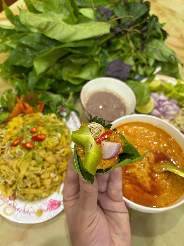 Gỏi cá nhệch là đặc sản Thanh Hóa ngon có tiếng