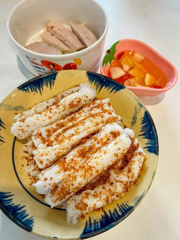 Buổi sáng - đặc sản Thanh Hóa nạp năng lượng với bánh cuốn xứ Thanh