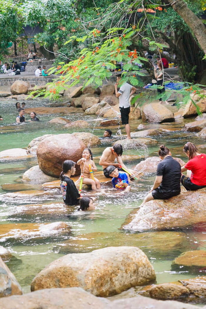 Dĩ An có gì chơi? Dĩ An có nhiều khu sinh thái nổi tiếng