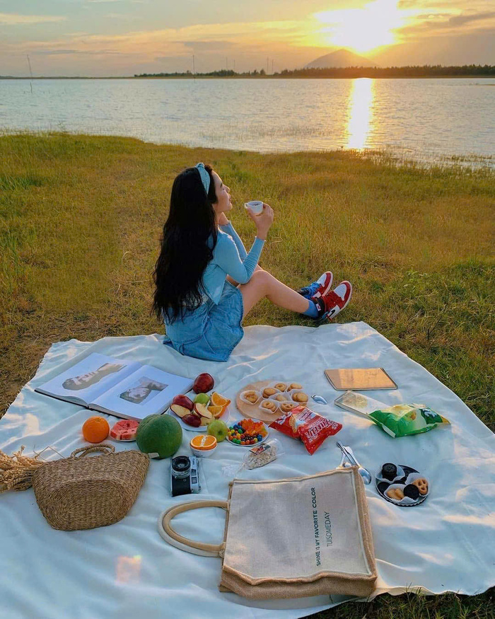 Địa điểm check-in đẹp ở Bình Dương - Hồ Dầu Tiếng