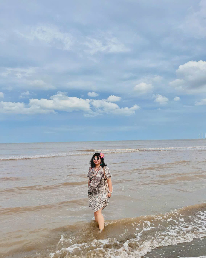 Điện gió Duyên Hải Trà Vinh, vui chơi ở bãi biển Ba Động