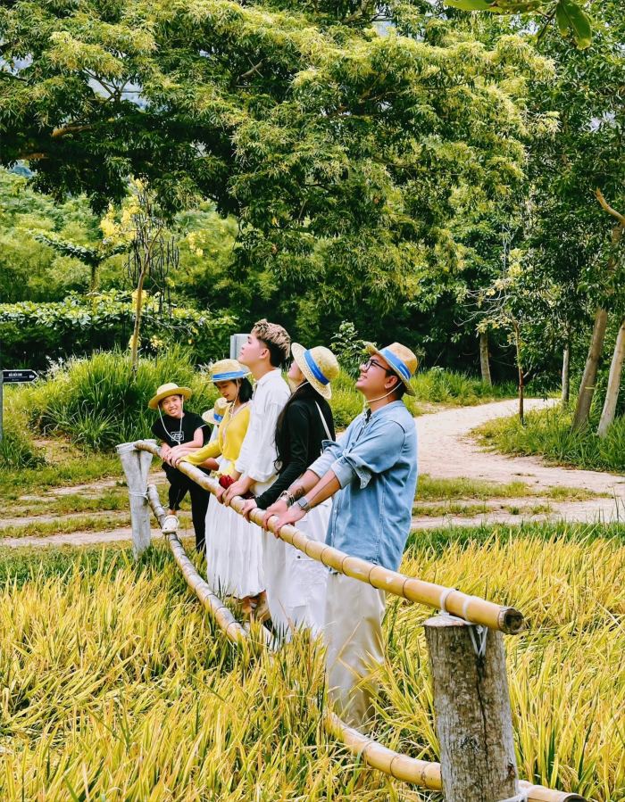 Du lịch đảo Hoa Lan Nha Trang khung cảnh làng quê Việt 