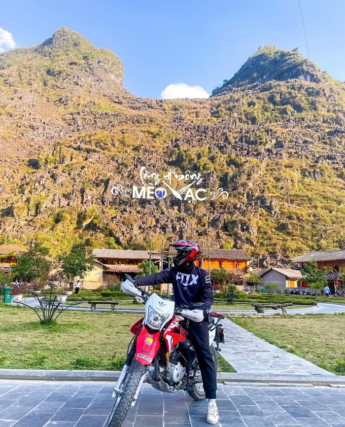 Bạn có thể tới làng Pả Vi Hà Giang bằng bất kỳ phương tiện nào