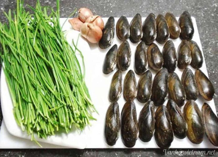 Chỉ cần ướp gia vị đơn giản, món phi cầu Sài Thanh Hoá nướng sẽ trở thành ngôi sao trong bữa tiệc. 