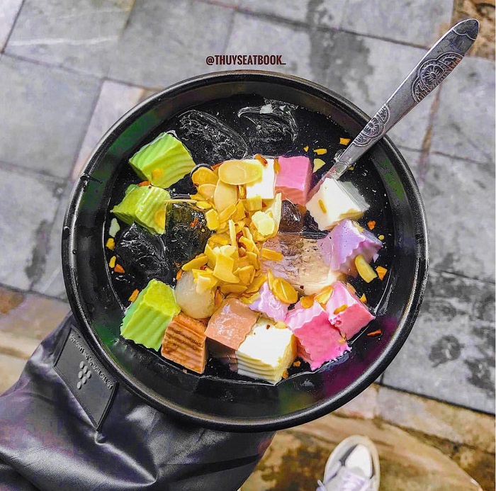 Một địa chỉ quán chè ngon nổi tiếng Hà Nội bao đời nay