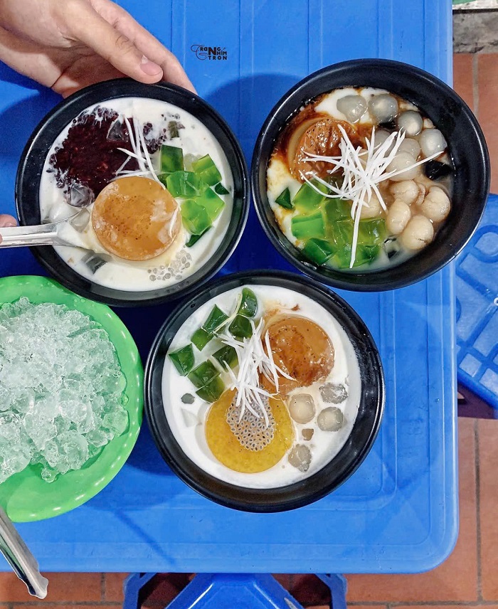 Quán chè ngon nổi tiếng Hà Nội với giá cả cực phải chăng