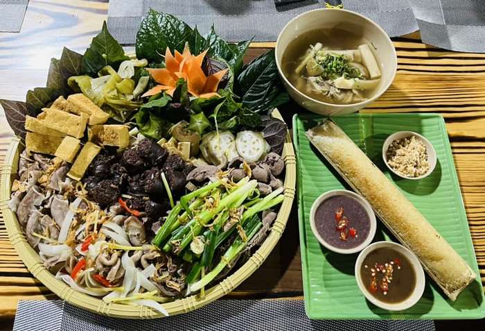 Nhắc đến quán heo mẹt Bình Phước ngon không thể không nhắc tới CK quán.