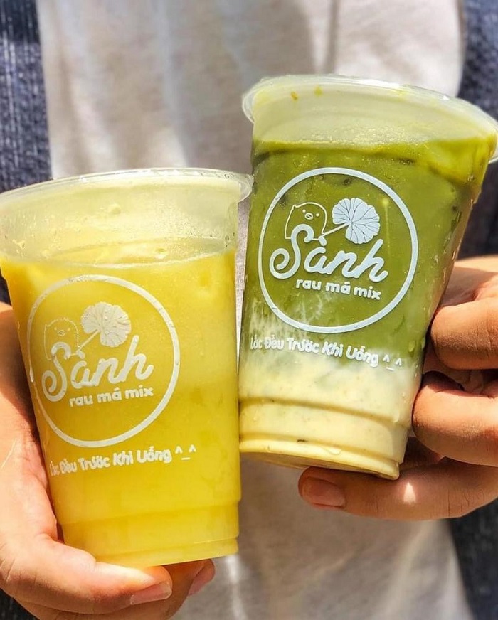 Sành Rau Má Mix là quán rau má đậu xanh ngon ở Chùa Láng, Hà Nội.