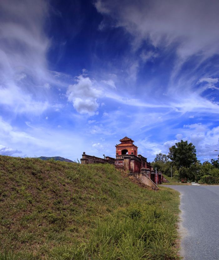 thành cổ Diên Khánh Khánh Hòa bờ tường