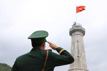 Cột cờ A Pa Chải Điện Biên: Công trình mới toanh, điểm cực Tây thiêng liêng của Tổ quốc